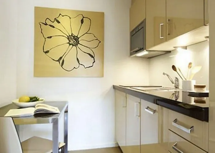 Visionapartments Cramerstrasse 8-12 - Contactless Check-in Apartment Zürich